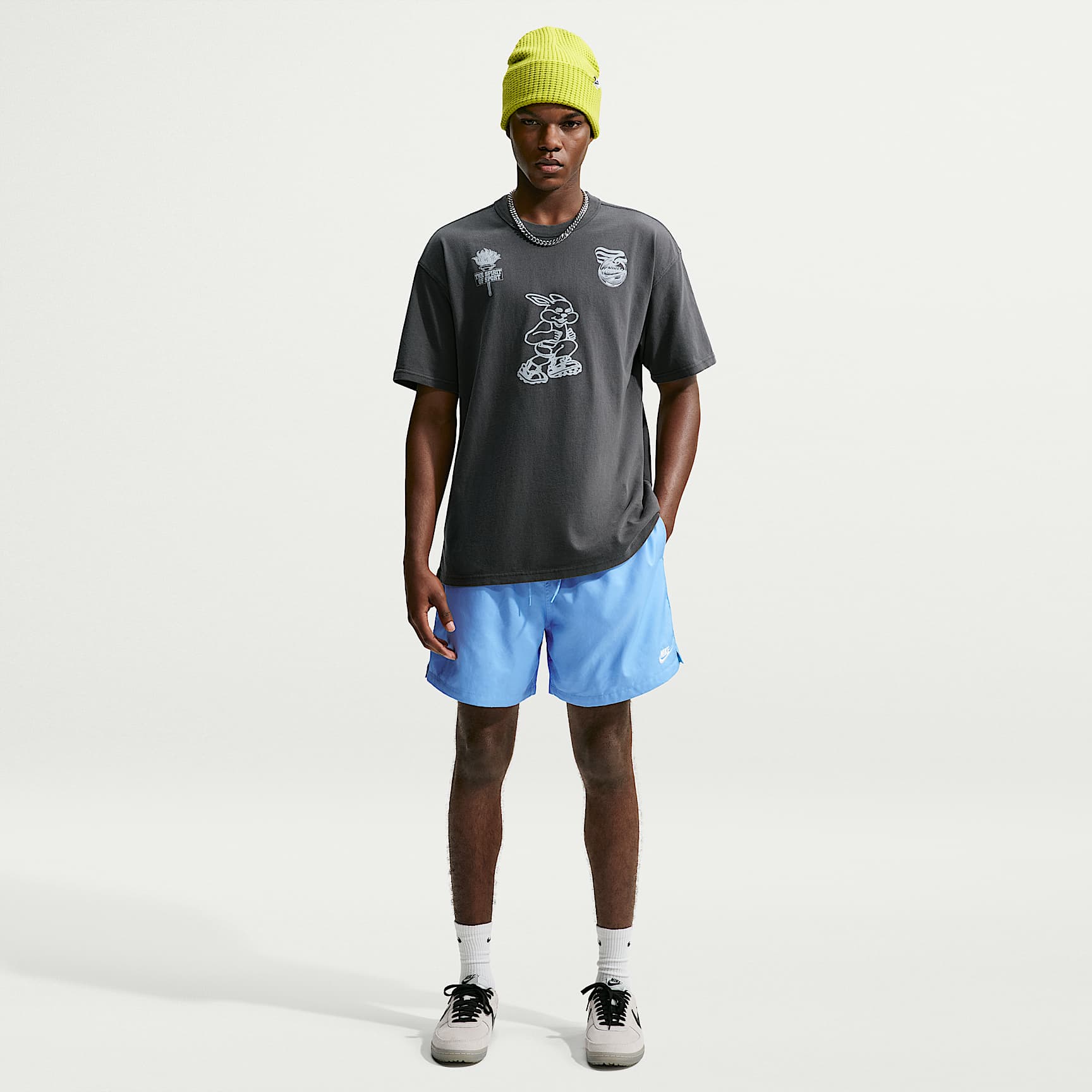shiーチャン6/1【mediam】Football Short Tee Nike Club Men's Woven Flow Shorts. Nike ZA